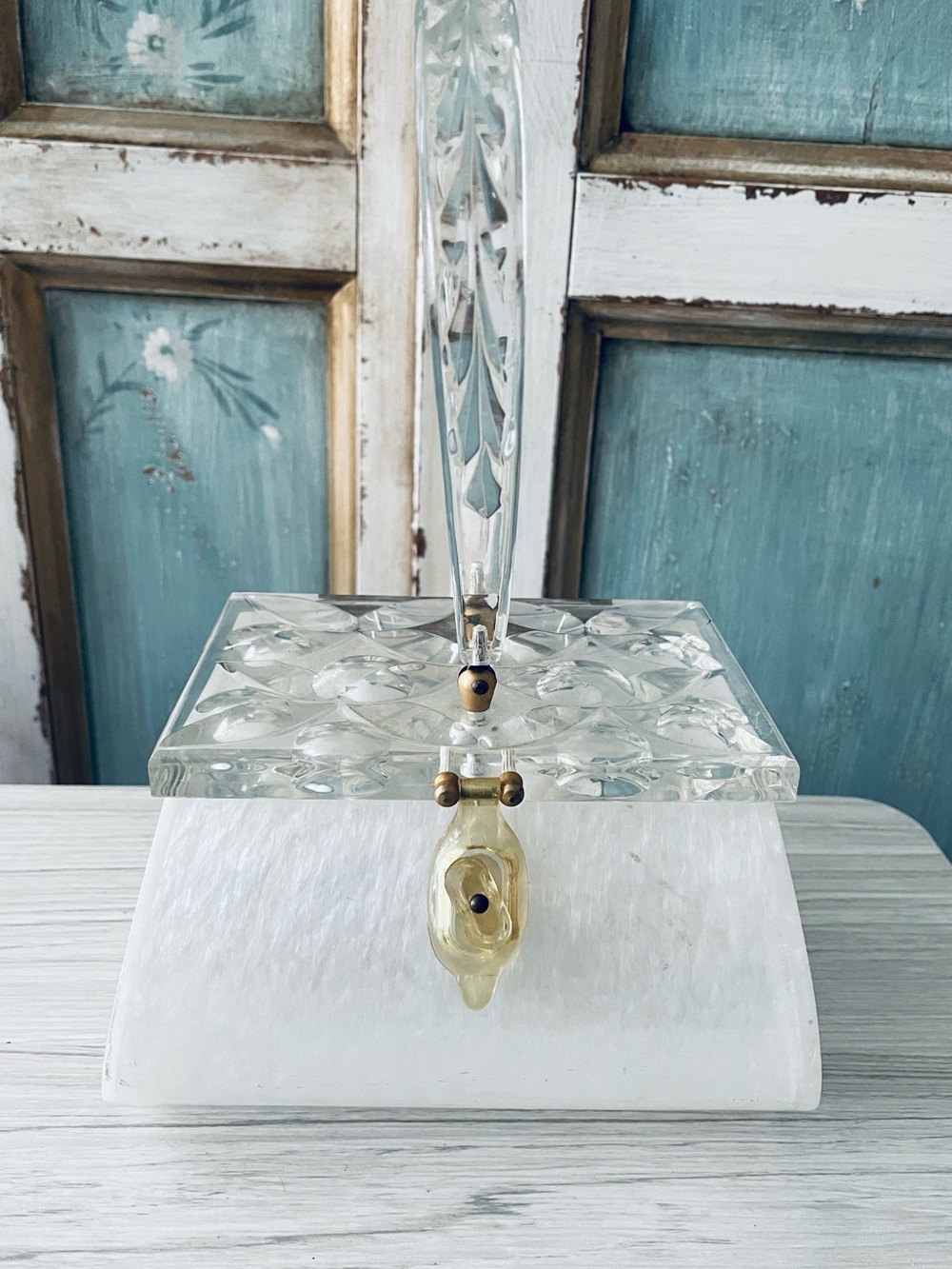 Vintage 1950s Original Rialto NY Pearlescent Lucite Box Purse